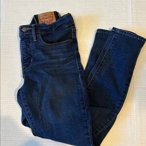 Levi's 311 Shaping Skinny Dark Blue Denim Jeans EUC 27” Waist